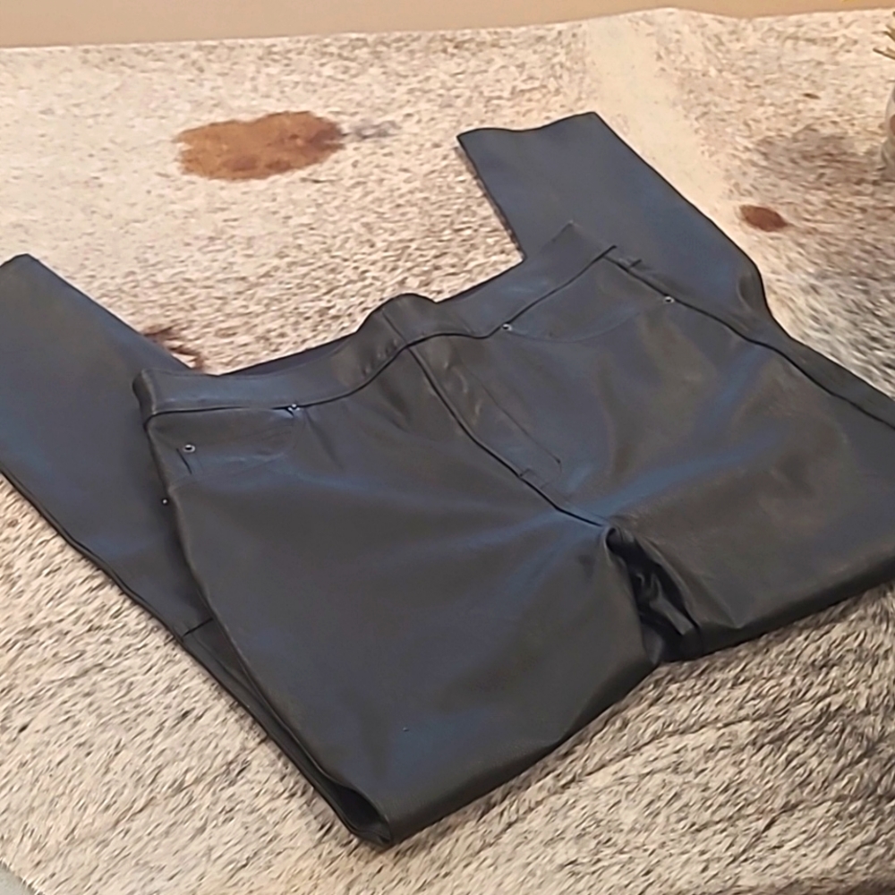 Spanx Faux Leather Legging